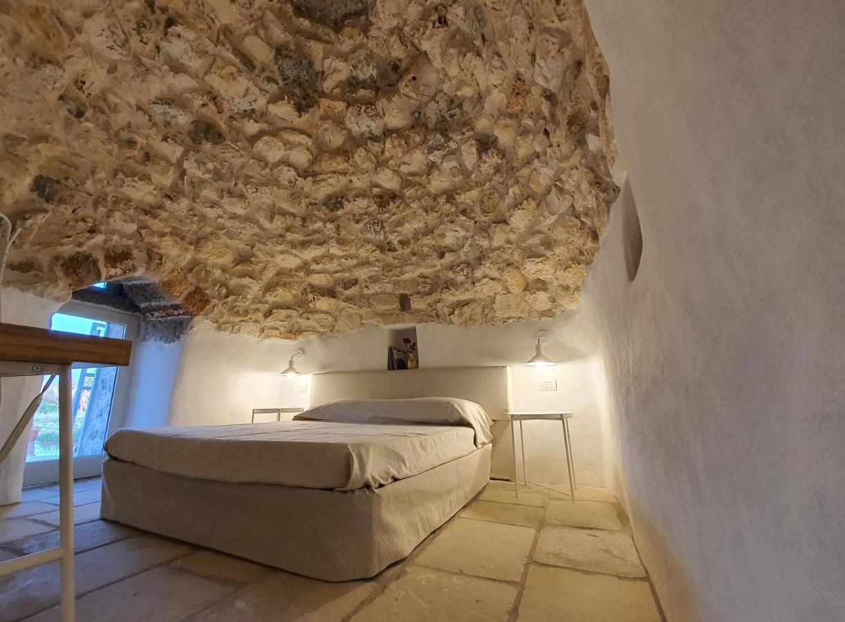 Appartement La Nicchia-Trullo à Corigliano dʼOtranto Extérieur photo