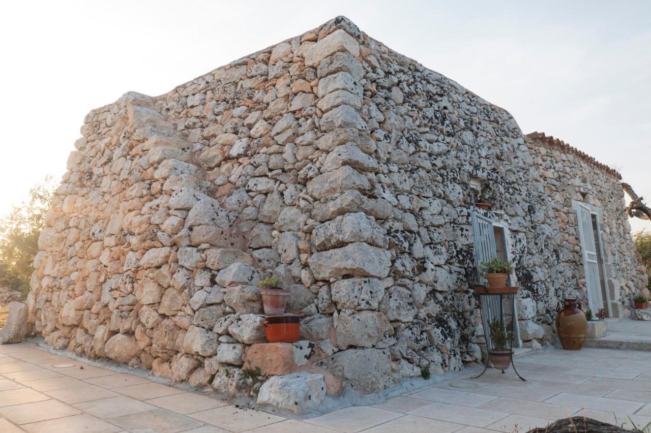 Appartement La Nicchia-Trullo à Corigliano dʼOtranto Extérieur photo