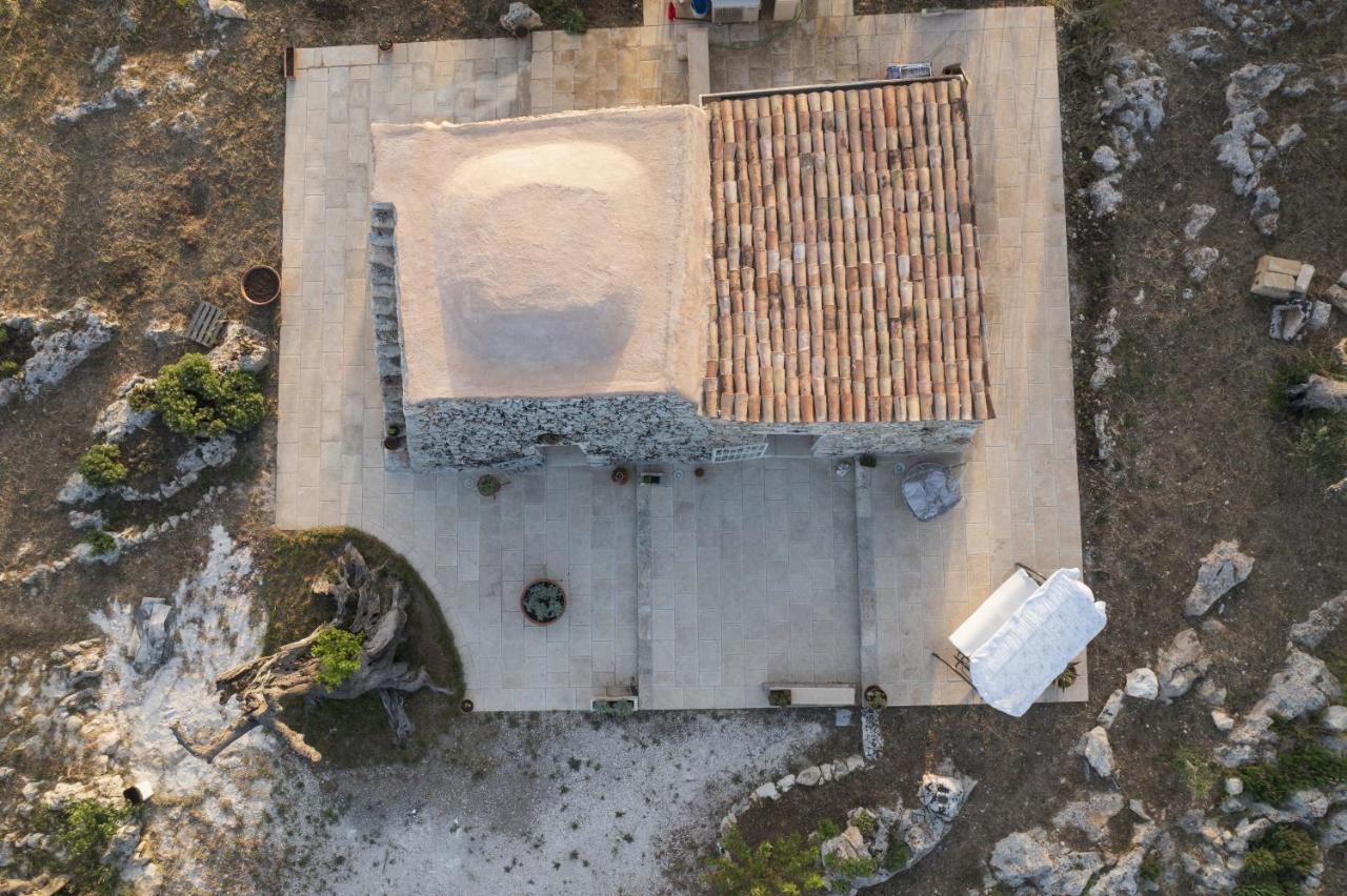 Appartement La Nicchia-Trullo à Corigliano dʼOtranto Extérieur photo
